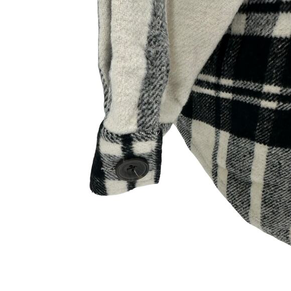 NEW Dex Clothing Black White Button Front Jacket Shacket Sz Medium - Picture 5 of 10